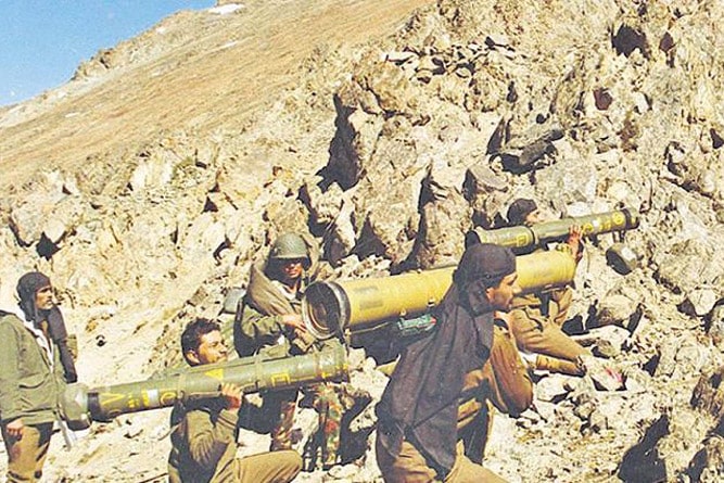 Indian troops during the Kargil conflict in 1999