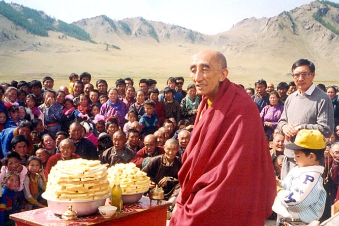 Kushok Bakula Rinpoche in Mongolia