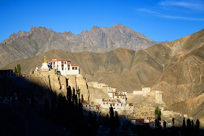 10 Must-Visit Buddhist Monasteries in Ladakh ??