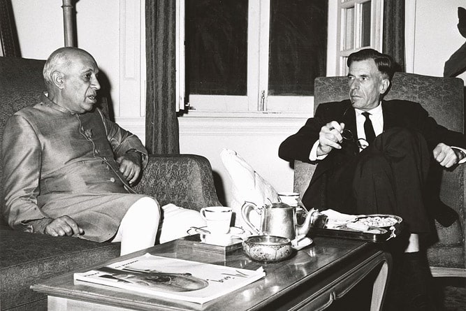 U.S. Ambassador to India John Kenneth Galbraith and Prime Minister Nehru in November 1962