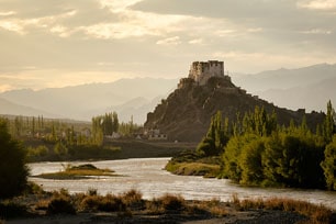 Express Leh-Ladakh Tour Package