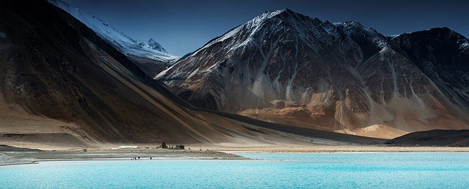 Beatiful Pangong Lake, Leh-Ladakh Tour Package