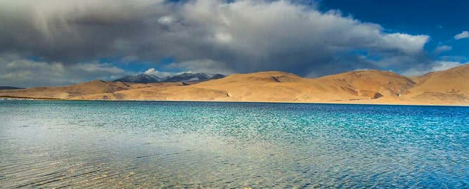 Pangong Lake, Cloudy Weather, Leh-Ladakh Tour Package