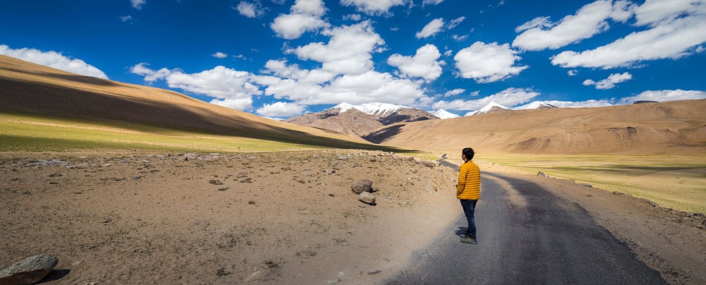 Road in the Changthang region leading to Tso Moriri lake, Ladakh
